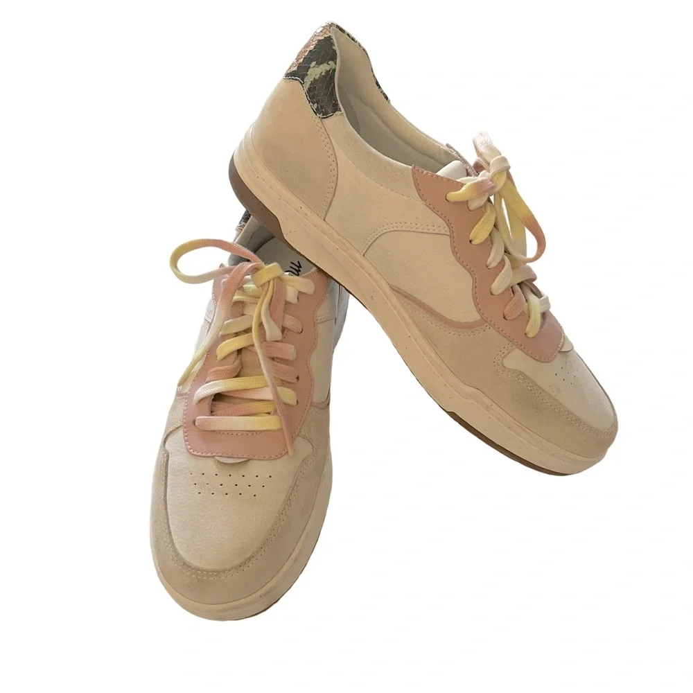 MADEWELL Court Low-Top laced Suede Sneakers with Pink accents. Size 7